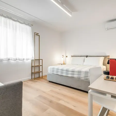 Piazza Indipendenza Loft & Palermo