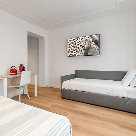 Piazza Indipendenza Loft & Διαμέρισμα