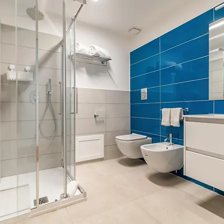 Piazza Indipendenza Loft & アパート *