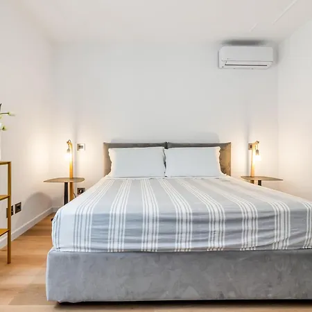 Διαμέρισμα Piazza Indipendenza Loft & *